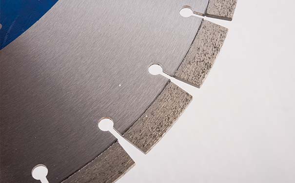 馬路切割機鋸片哪個廠家的鋸片好 性價比高？