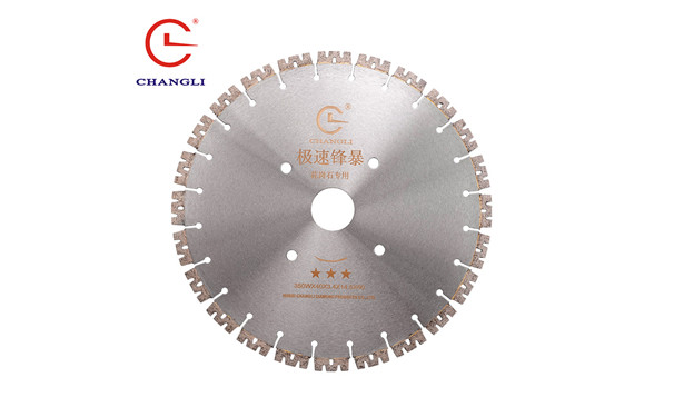 對花崗巖鋸片鋸切中刀頭磨粒磨損的因素分析！