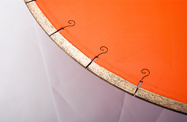 金剛石鋸片加工的大理石地板有哪些缺點呢？